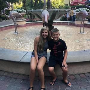 Meet your Posher, Sandy